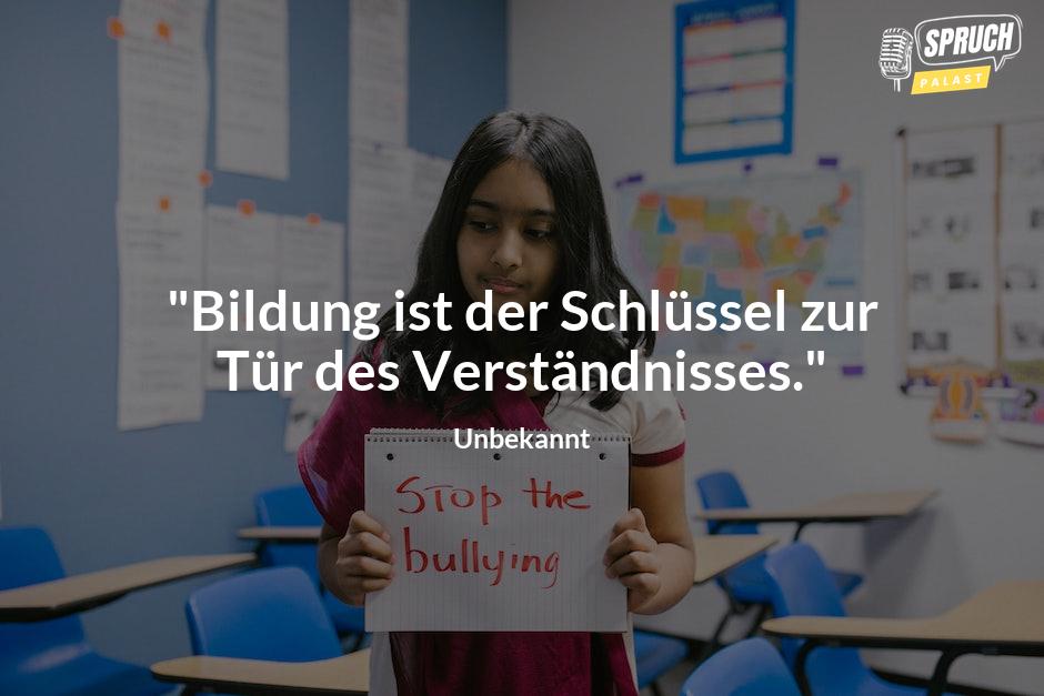 Bild mit dem Spruch"Bildung ist der Schlüssel zur Tür des Verständnisses."